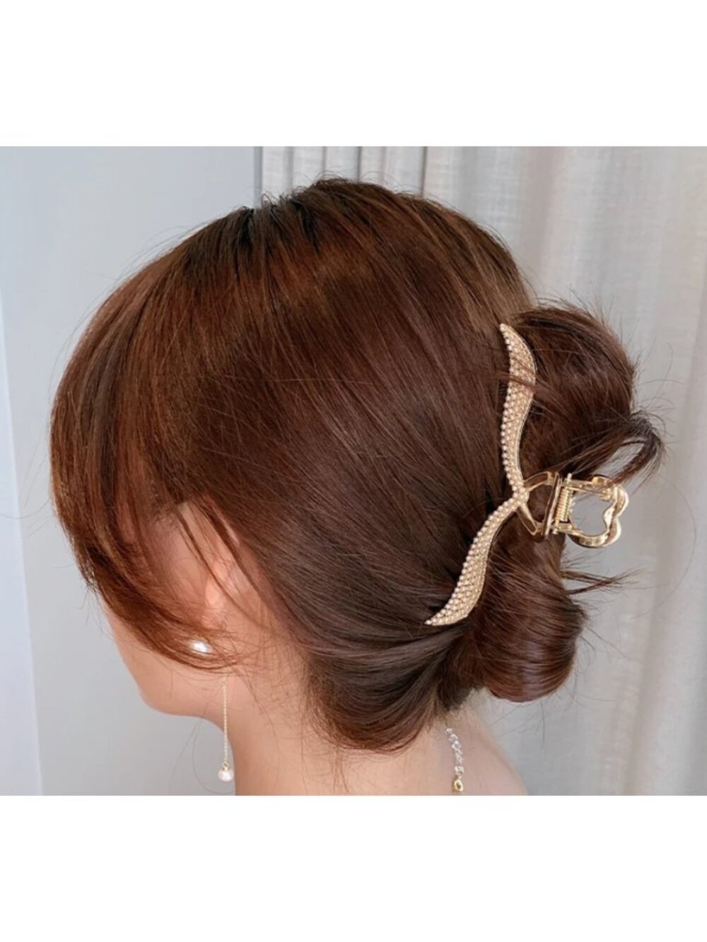 Elegant Pearl & Rhinestone Wavy Hair Claw Clip Metallic Statement Hair Accessory